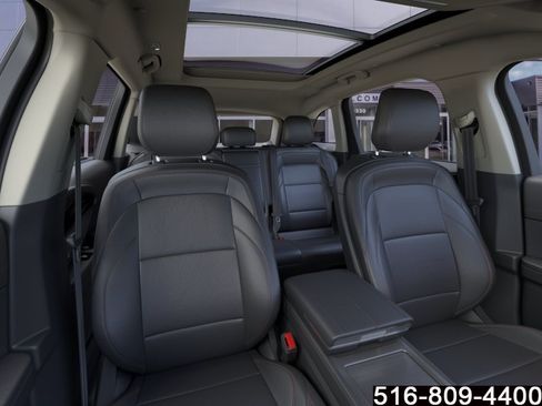 Used 2026 Lincoln Nautilus Premier w/ Equipment Group 102A AWD/4WD image 11