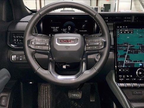 New 2026 GMC Terrain AT4 w/ Convenience Package III image 4