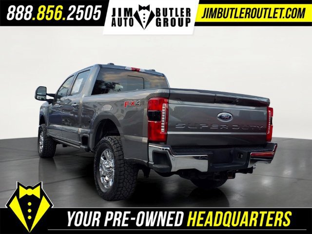 Used 2026 Ford F350 Lariat w/ Lariat Ultimate Package AWD/4WD image 2