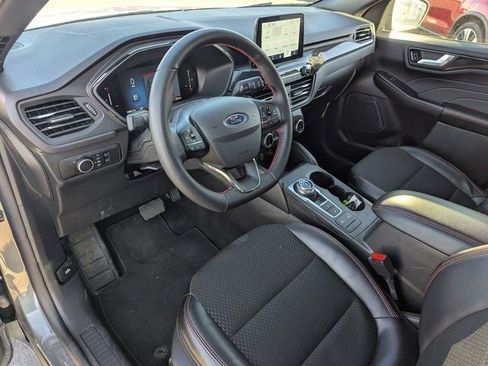 Used 2025 Ford Escape ST-Line image 23