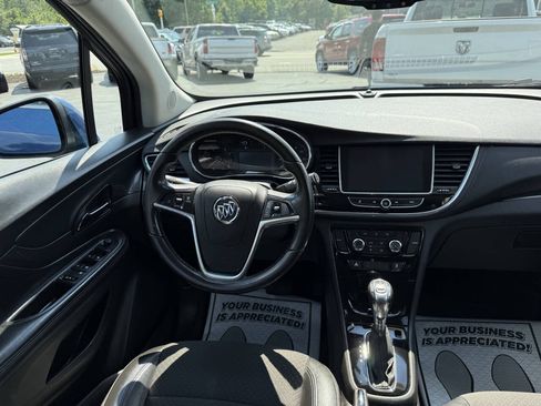 Used 2019 Buick Encore Preferred AWD/4WD image 12