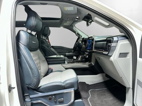 Used 2023 Ford F150 Limited image 29