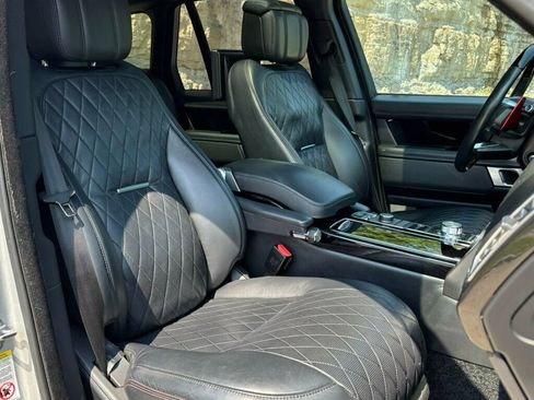 Used 2019 Land Rover Range Rover SV Autobiography Dynamic image 12