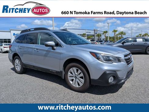 Used 2018 Subaru Outback 2.5i Premium AWD/4WD image 1