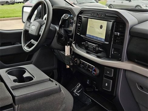 Used 2023 Ford F150 XLT image 39