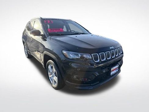 Used 2022 Jeep Compass Latitude w/ Sun and Sound Group image 7