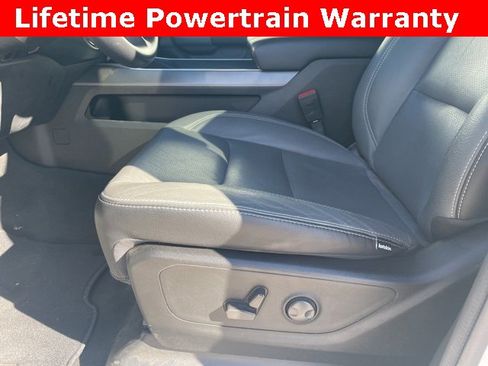 Used 2022 RAM 1500 Lone Star image 2