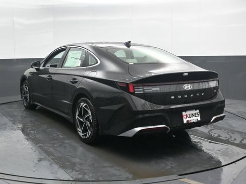 New 2026 Hyundai Sonata SEL AWD/4WD image 10