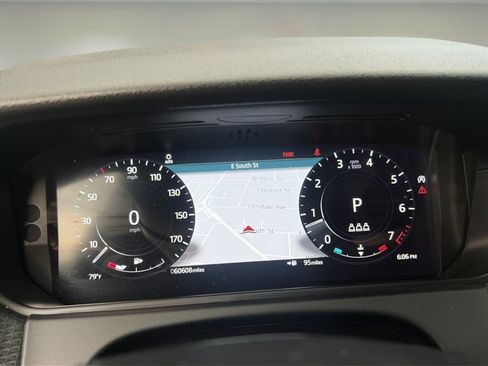 Used 2021 Land Rover Range Rover Velar S AWD/4WD image 17