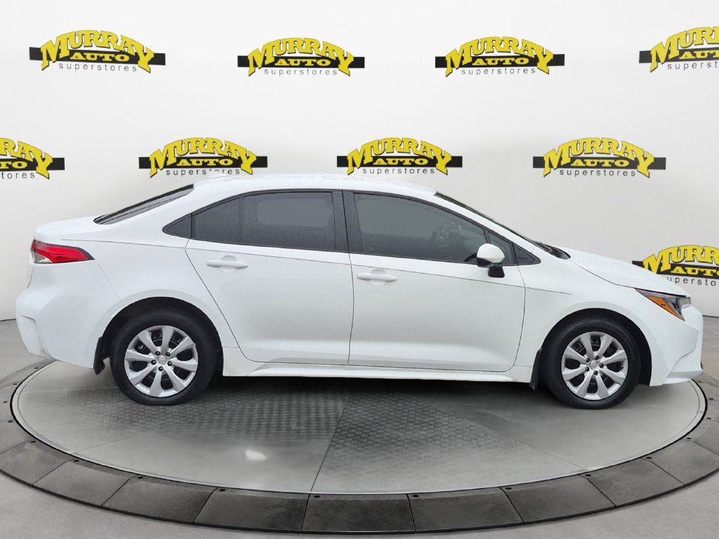Used 2025 Toyota Corolla LE FWD image 6