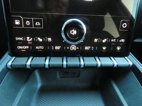 New 2026 GMC Terrain Elevation image 23