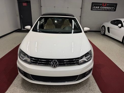 Used 2013 Volkswagen Eos Komfort FWD image 53
