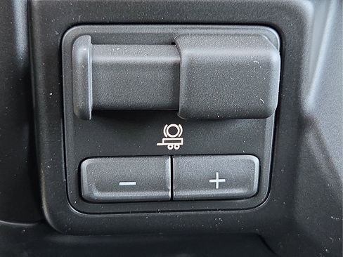 New 2026 Chevrolet Silverado 1500 Custom Trail Boss AWD/4WD image 19