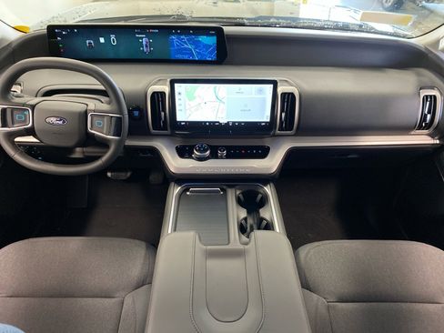 New 2026 Ford Expedition Max Active image 16