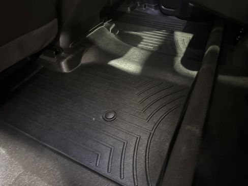 Used 2021 GMC Sierra 1500 AT4 w/ AT4 Value Package image 39