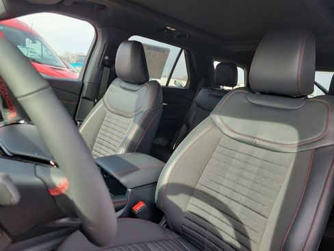 New 2026 Ford Explorer ST-Line w/ ST-Line Street Pack image 17