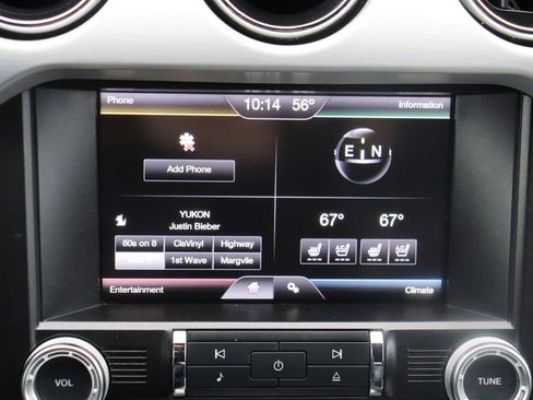 Used 2015 Ford Mustang Premium image 27