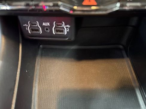 Used 2023 Dodge Durango GT image 24