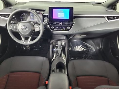 Used 2025 Toyota Corolla SE FWD image 16