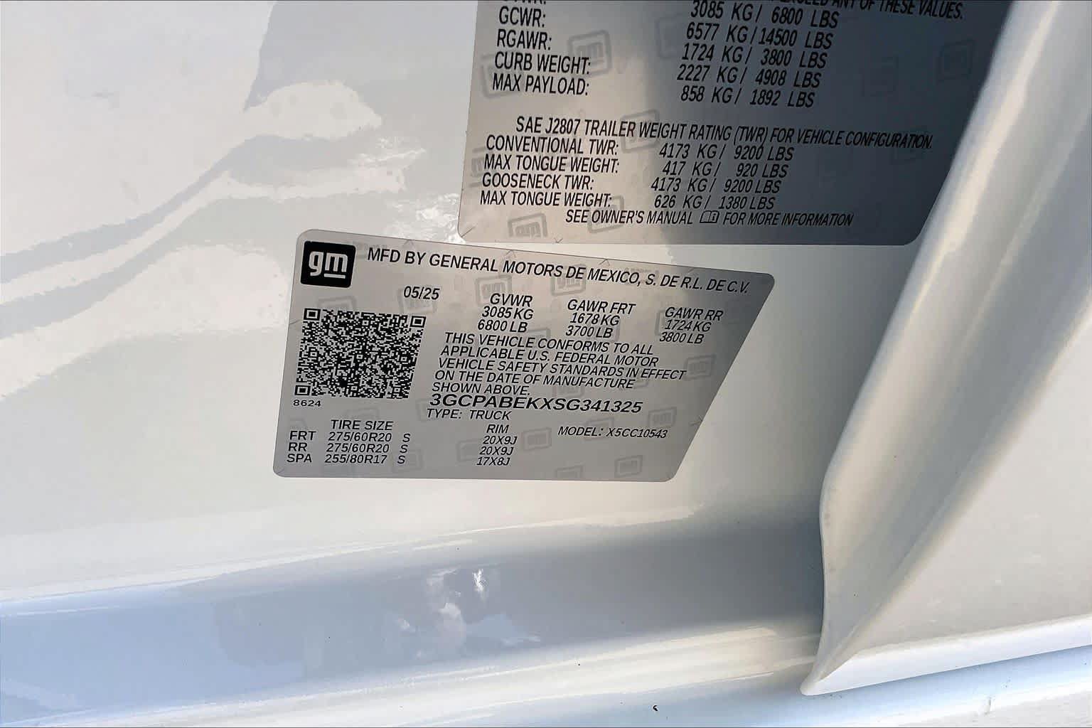 Certified 2025 Chevrolet Silverado 1500 Custom RWD image 36