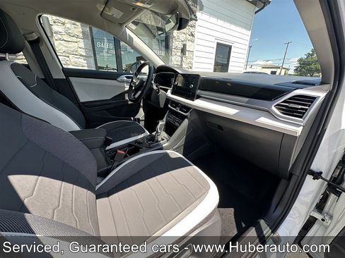 Used 2026 Volkswagen Taos SE AWD/4WD image 31