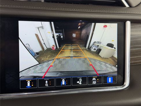 Certified 2023 GMC Yukon Denali AWD/4WD image 31