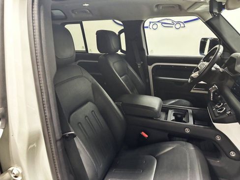 Used 2020 Land Rover Defender 110 HSE AWD/4WD image 19