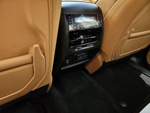 New 2026 Jeep Grand Cherokee L Summit AWD/4WD image 11