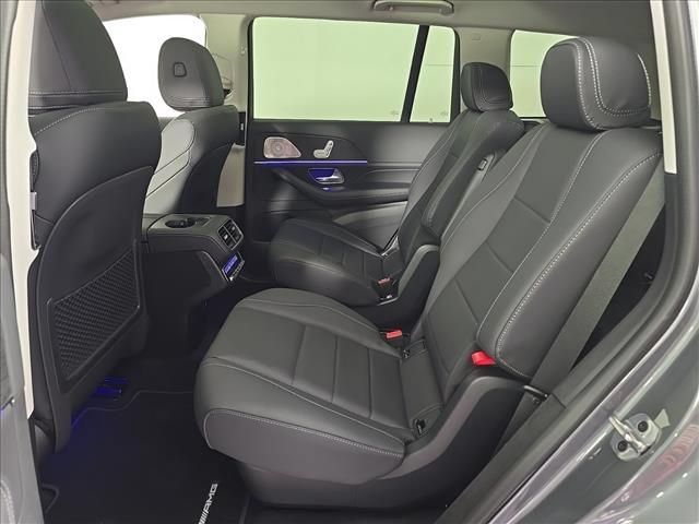 Used 2026 Mercedes-Benz GLS 450 4MATIC image 15