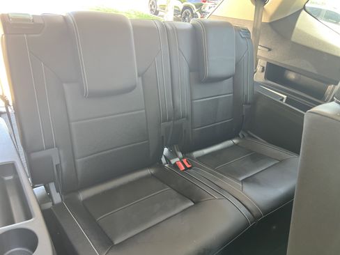 Certified 2023 Volkswagen Atlas SE FWD image 29