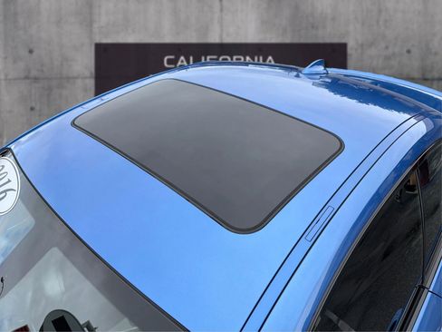 Used 2016 BMW M235i Coupe image 12