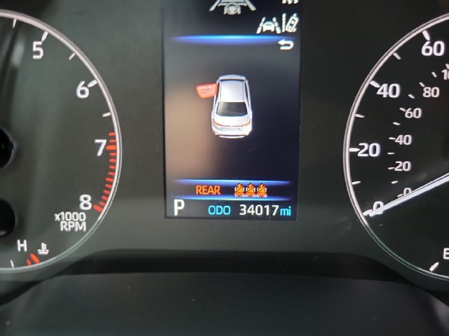 Used 2025 Toyota Corolla LE FWD image 18