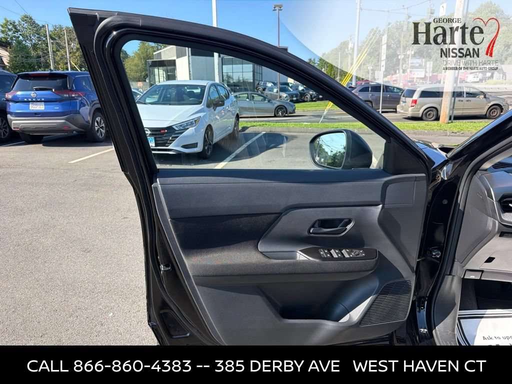 Certified 2026 Nissan Kicks S FWD image 9