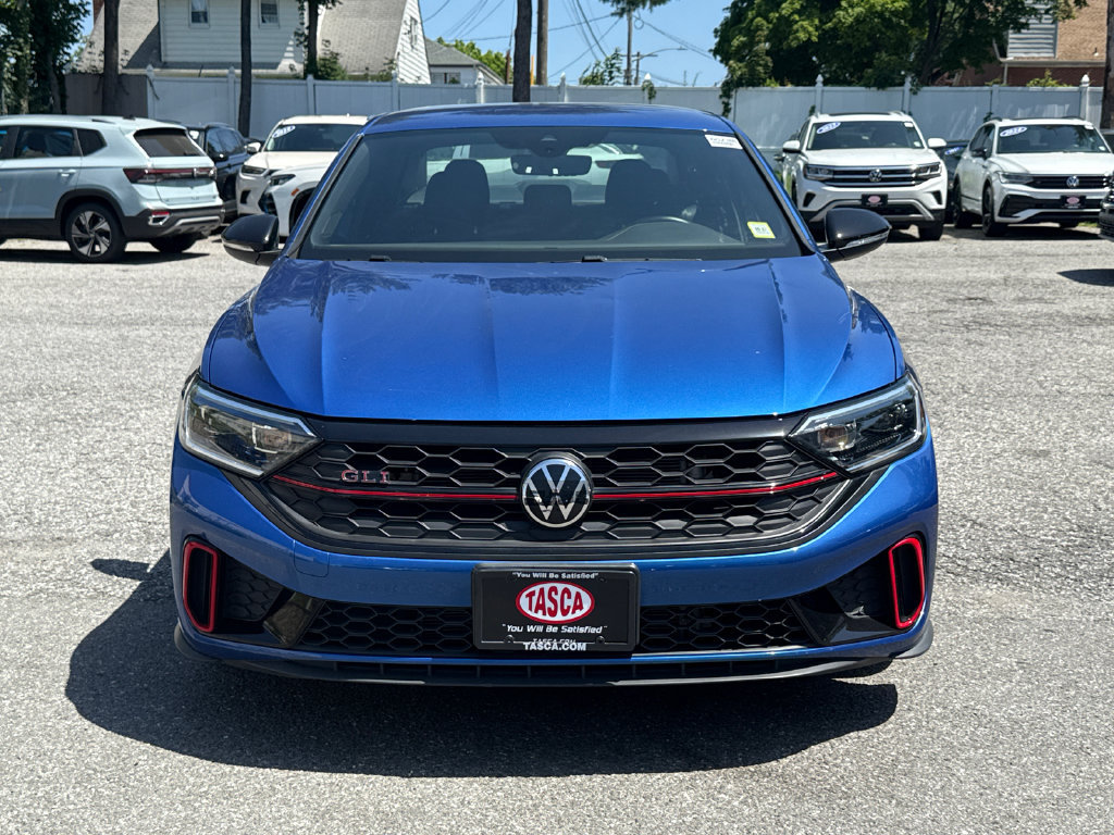 Used 2024 Volkswagen Jetta GLI 40th Anniversary Edition FWD image 6