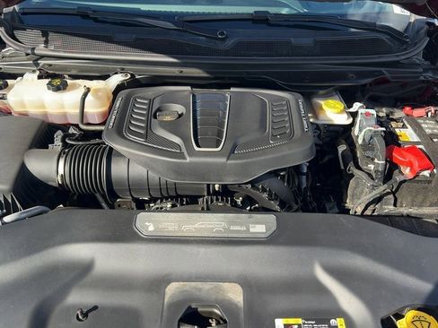 Used 2024 Jeep Grand Wagoneer Series III w/ Rear Seat Video Group 1 image 21