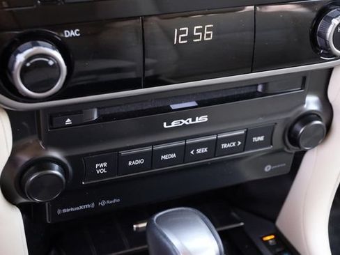 Used 2022 Lexus GX 460 Premium w/ Premium Package AWD/4WD image 21