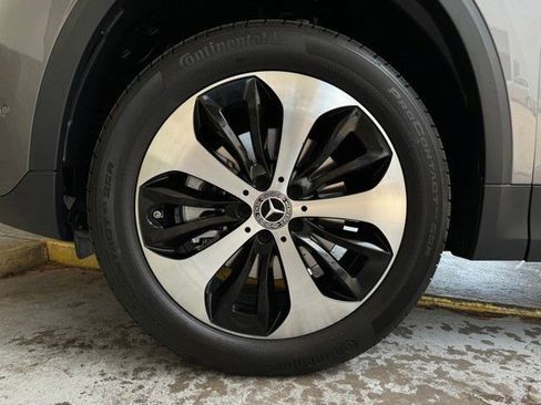 Certified 2025 Mercedes-Benz GLA 250 GLA 250 image 21