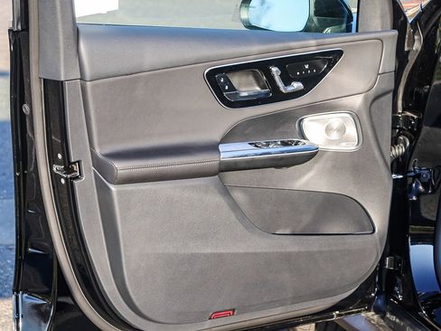 New 2026 Mercedes-Benz GLC 300 4MATIC image 19