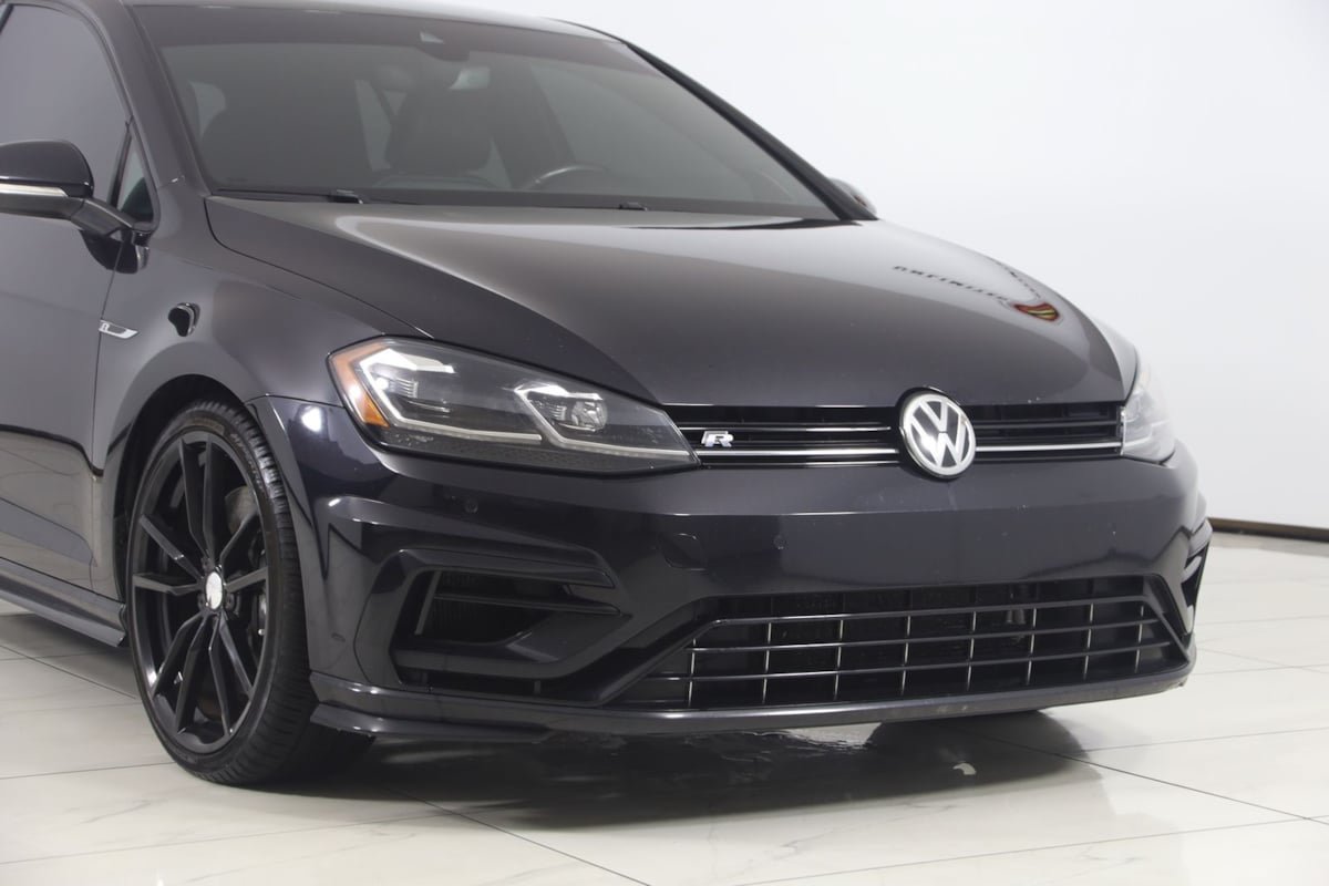 Used 2019 Volkswagen Golf 4-Door AWD/4WD image 32