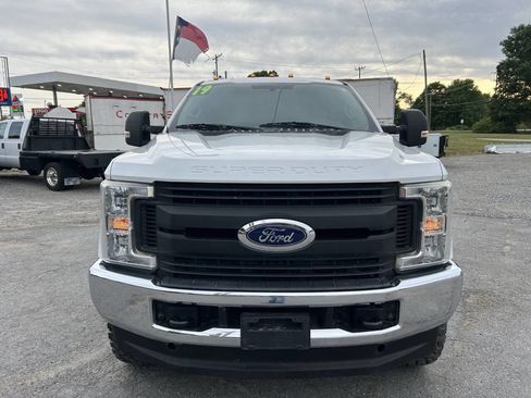 Used 2019 Ford F350 XL w/ Power Equipment Group AWD/4WD image 3
