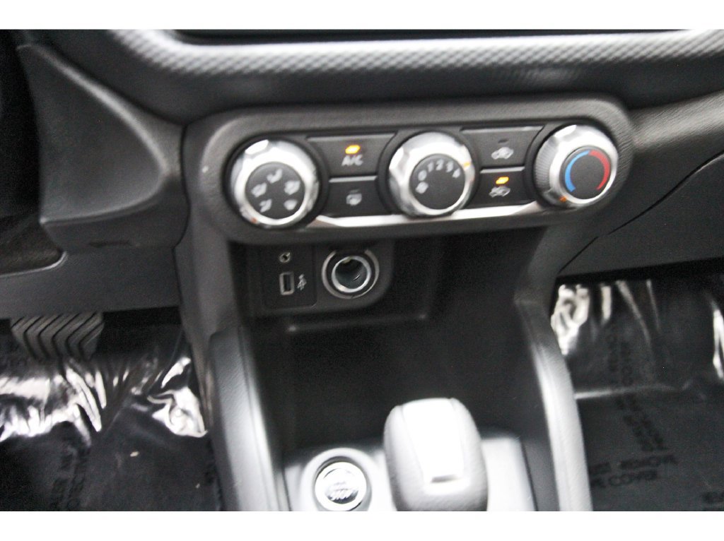 Certified 2025 Nissan Kicks Play S FWD image 25
