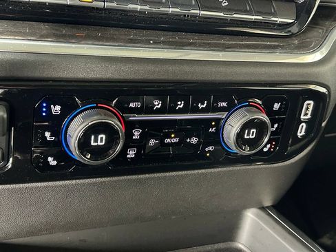 Used 2025 Chevrolet Silverado 2500 LTZ w/ Trail Boss Package AWD/4WD image 21