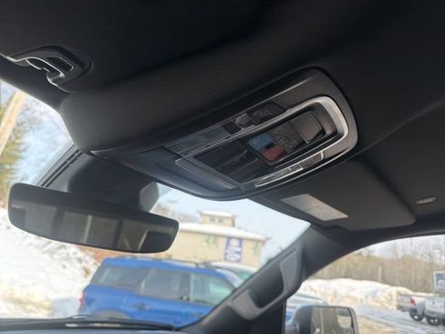 Used 2025 RAM 1500 Laramie image 25