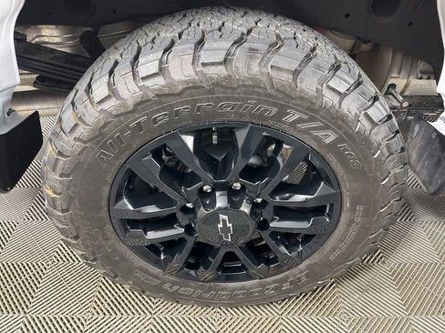 Certified 2026 Chevrolet Silverado 2500 LT w/ Trail Boss Package image 18