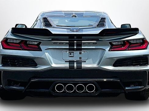 Used 2023 Chevrolet Corvette Z06 RWD image 7