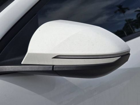 Used 2025 Hyundai Santa Cruz SEL FWD image 10