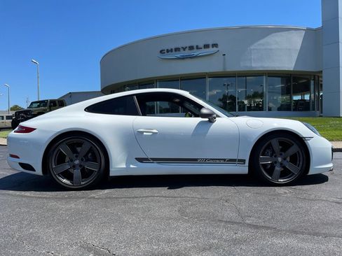 Used 2019 Porsche 911 Carrera T RWD image 47