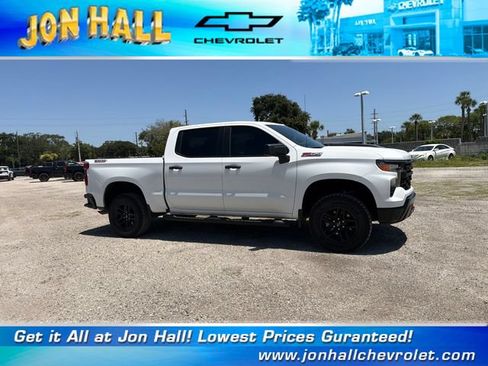 Used 2024 Chevrolet Silverado 1500 Custom Trail Boss AWD/4WD image 10