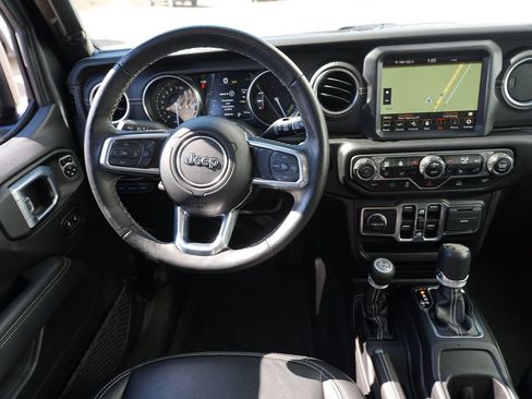 Used 2023 Jeep Wrangler Unlimited Sahara w/ Cold Weather Group AWD/4WD image 20