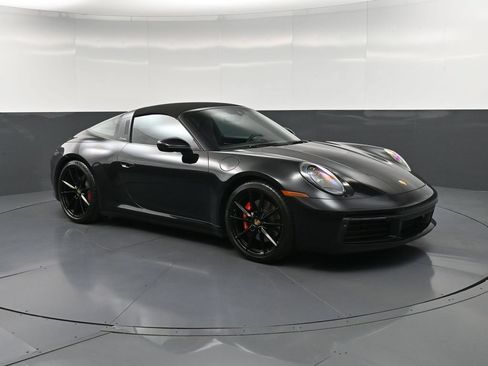 Certified 2024 Porsche 911 Targa 4S AWD/4WD image 10
